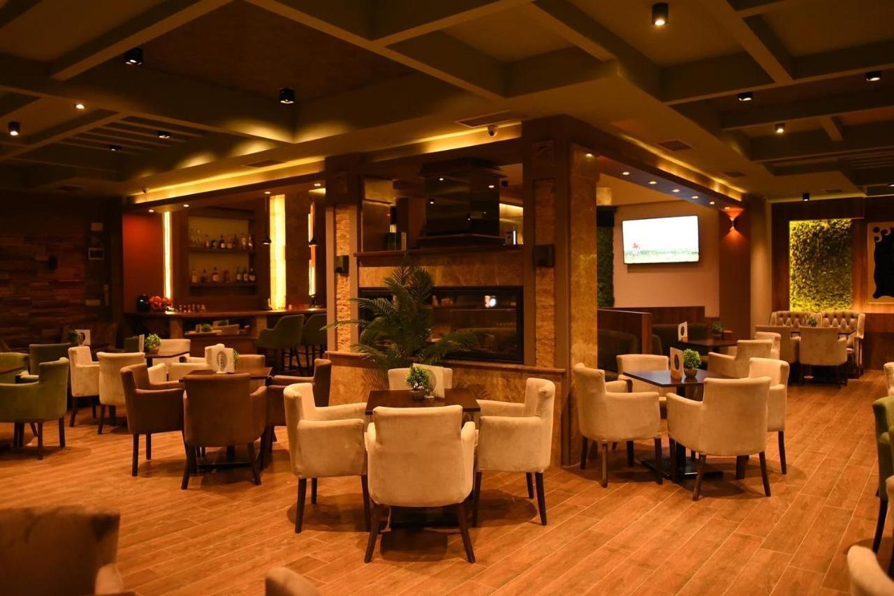 Griffon Bar Food Apartments Struga Dış mekan fotoğraf
