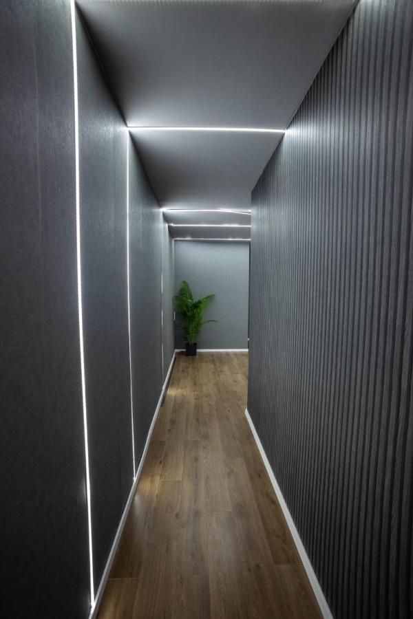 Griffon Bar Food Apartments Struga Dış mekan fotoğraf