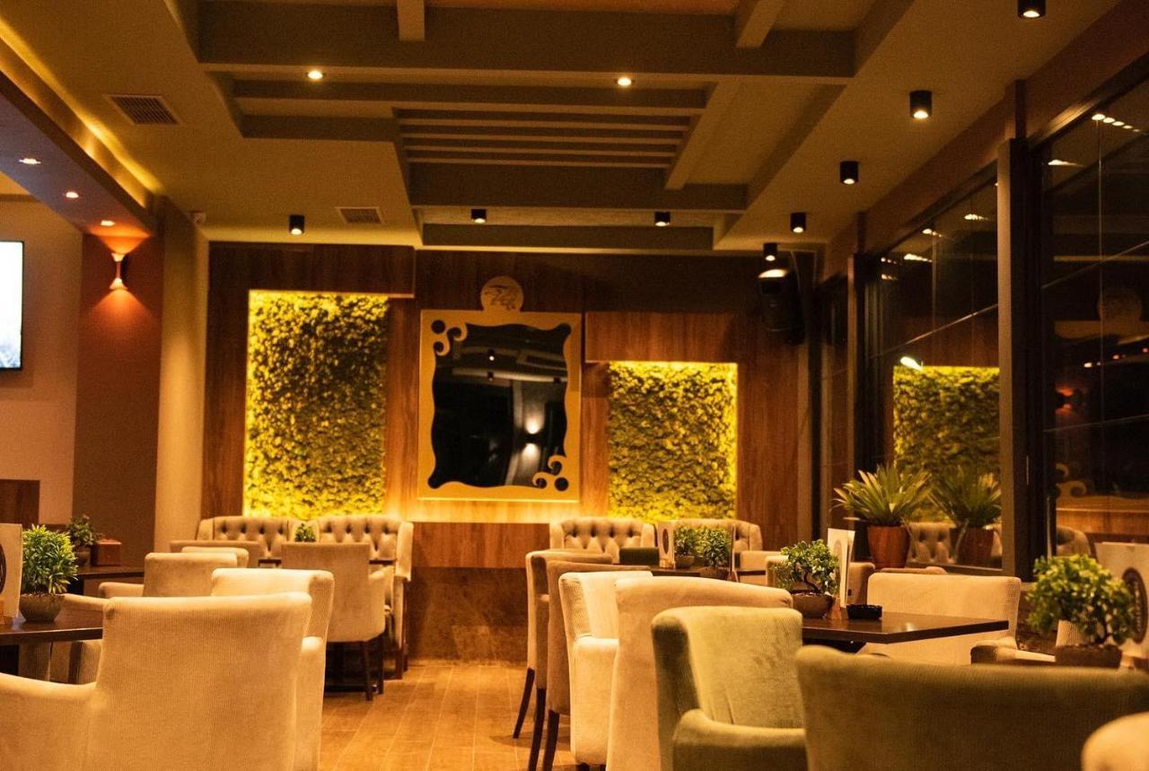 Griffon Bar Food Apartments Struga Dış mekan fotoğraf