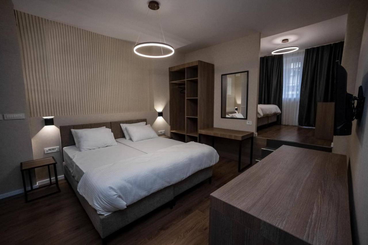 Griffon Bar Food Apartments Struga Dış mekan fotoğraf
