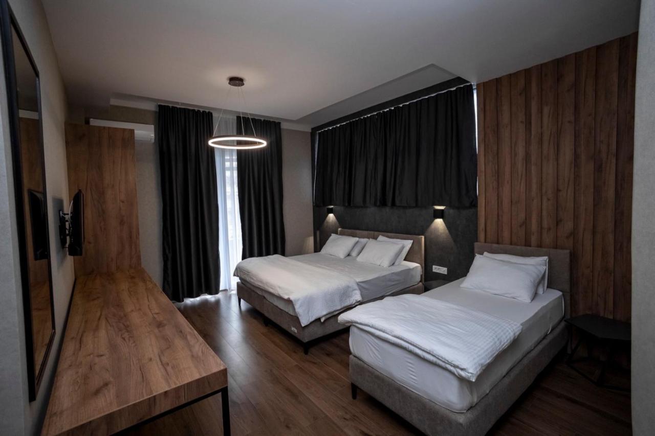 Griffon Bar Food Apartments Struga Dış mekan fotoğraf