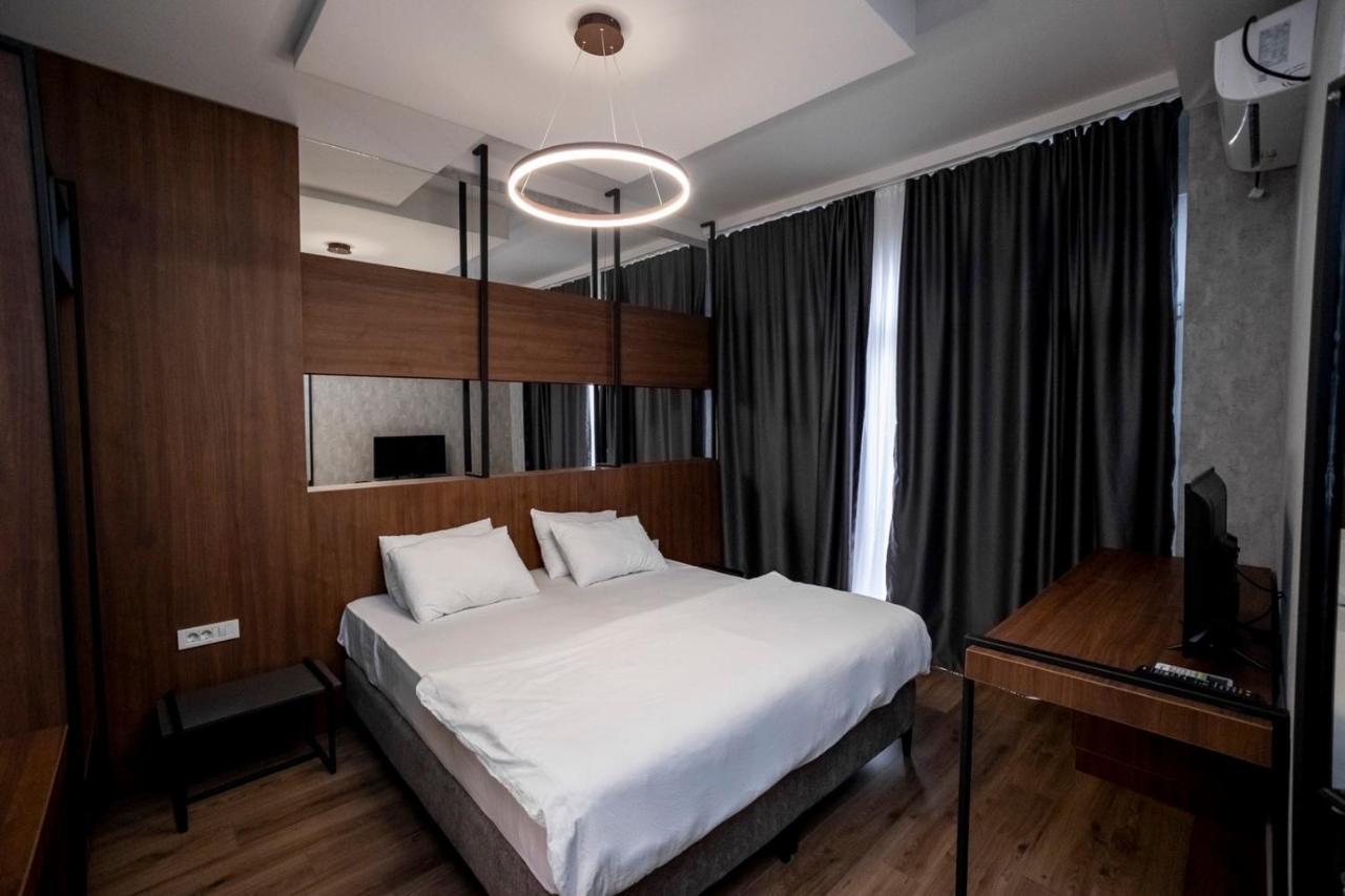 Griffon Bar Food Apartments Struga Dış mekan fotoğraf