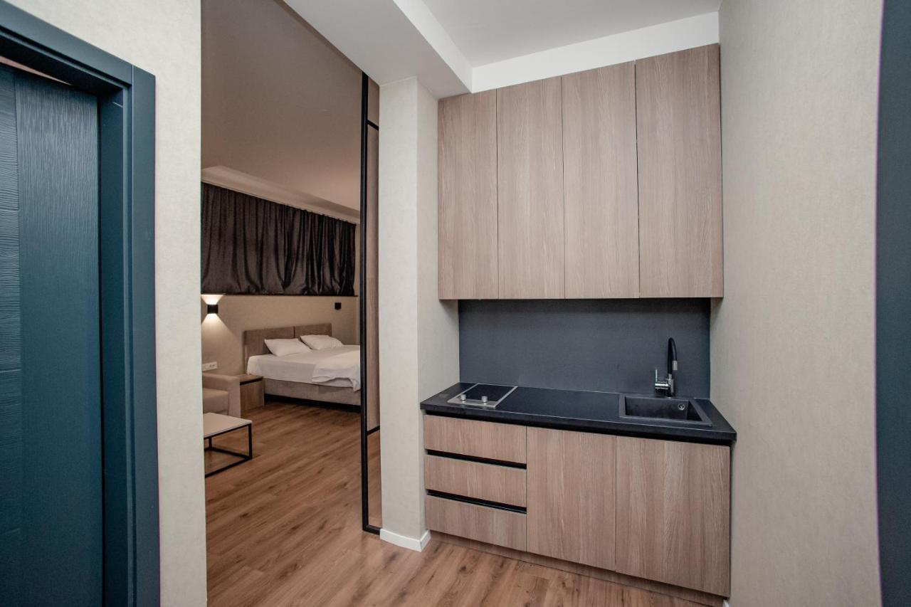 Griffon Bar Food Apartments Struga Dış mekan fotoğraf